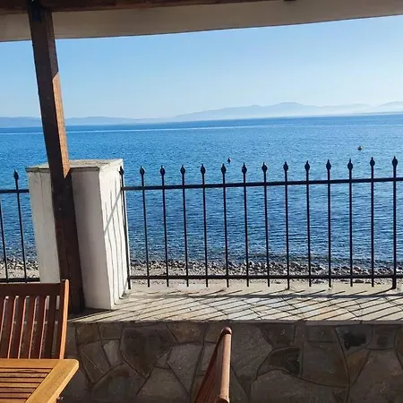 Malakion Rustic Seaside View Malaki