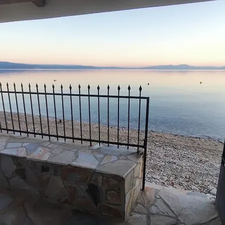 Nyaraló Malakion Rustic Seaside View Malaki
