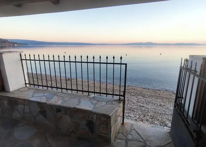 Holiday home Malakion Rustic Seaside View Malaki